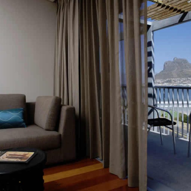 Chapmans Peak Hotel